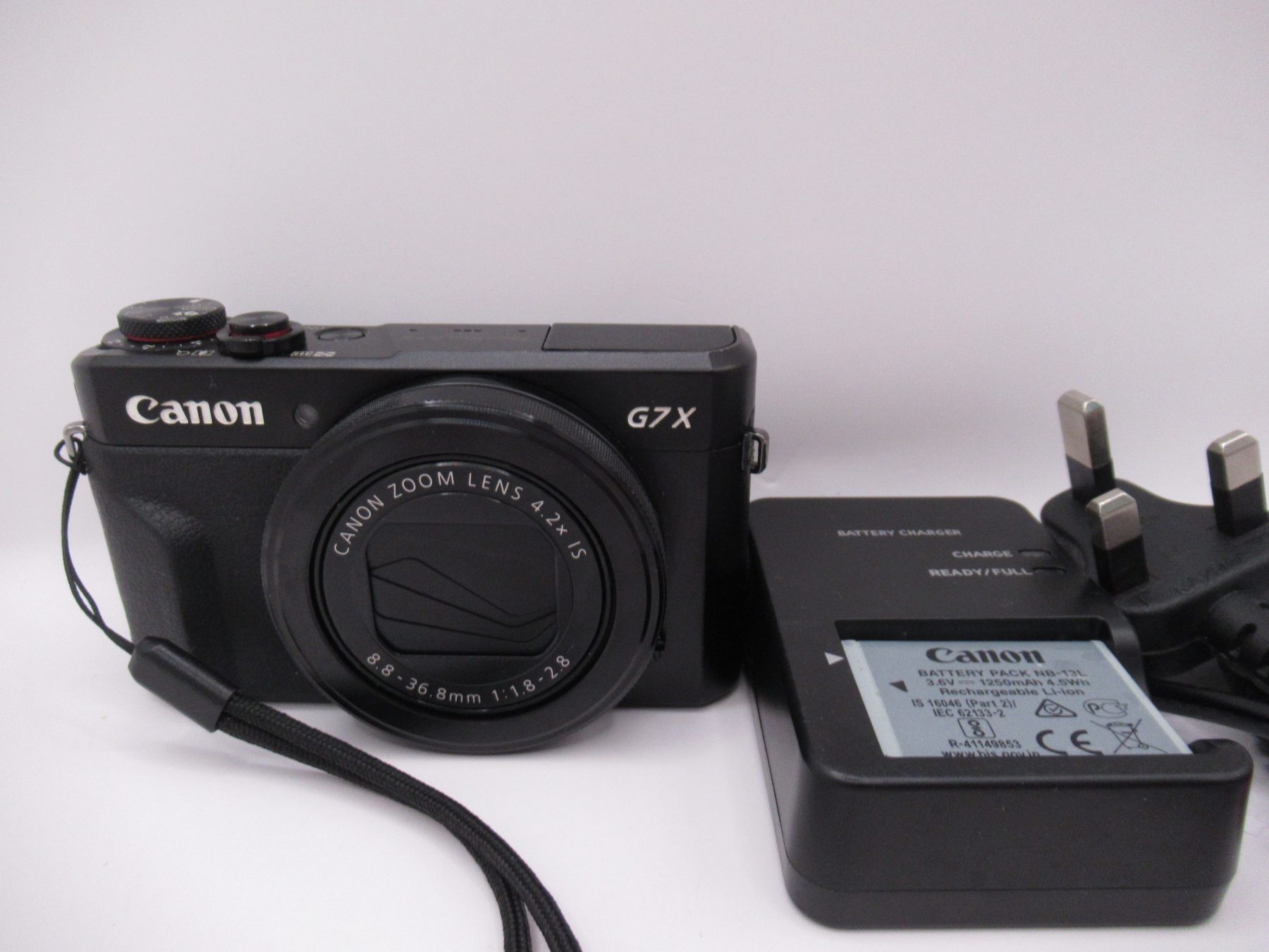 Canon PowerShot G7 X Mark II Digital Point and Shoot Camera 20.1MP - Black